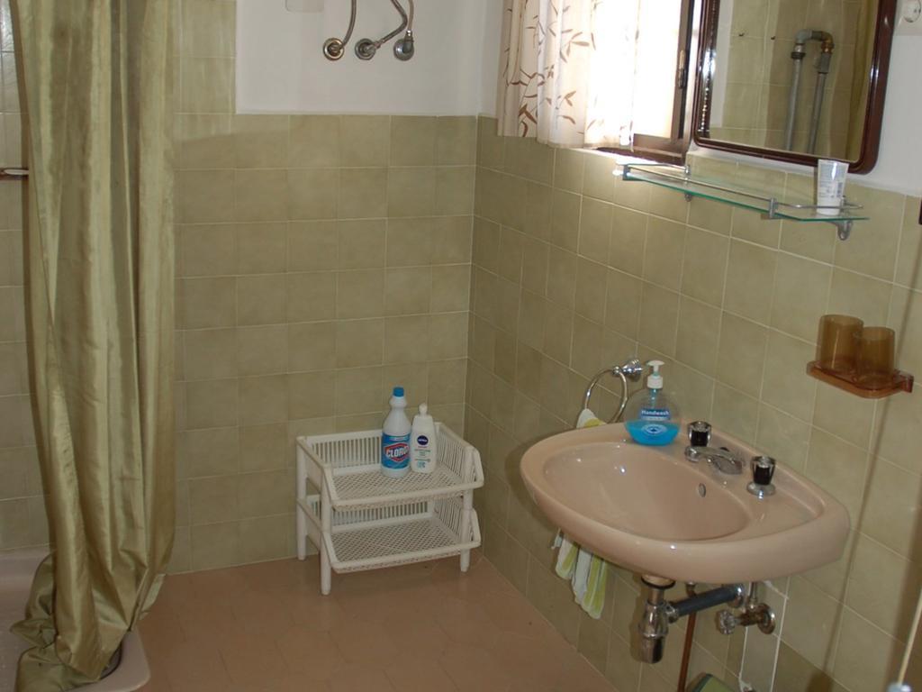 Holiday Home Balatonalmadi/Balaton 17936 Lucernas Exterior foto